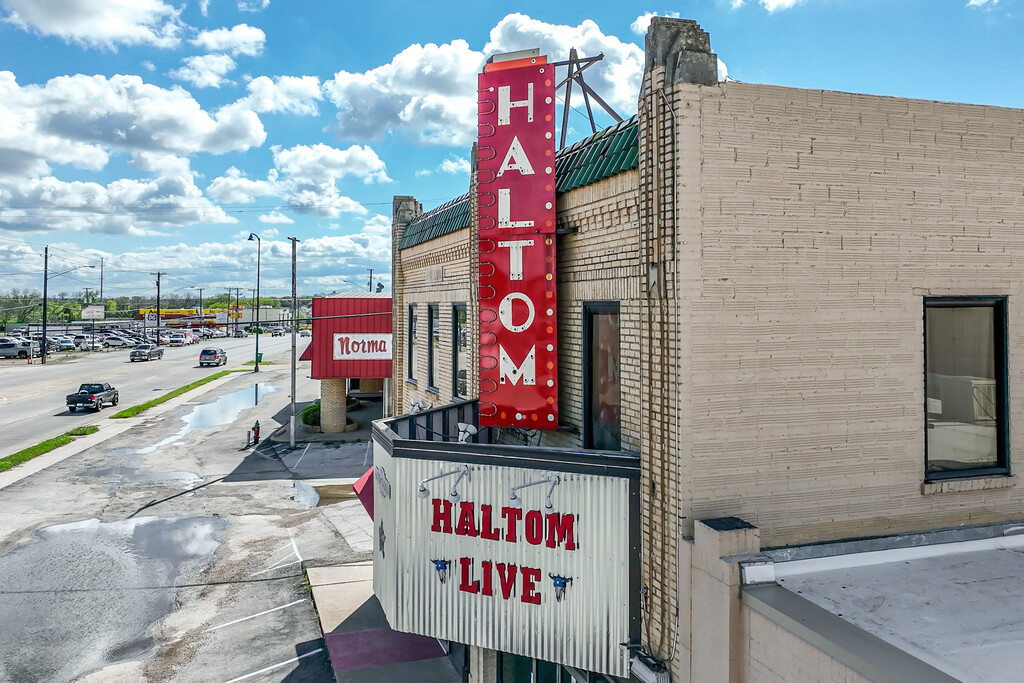 Central Haltom City Neighborhood in Haltom