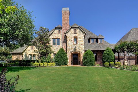 Chimney Rock Neighborhood in Flower Mound